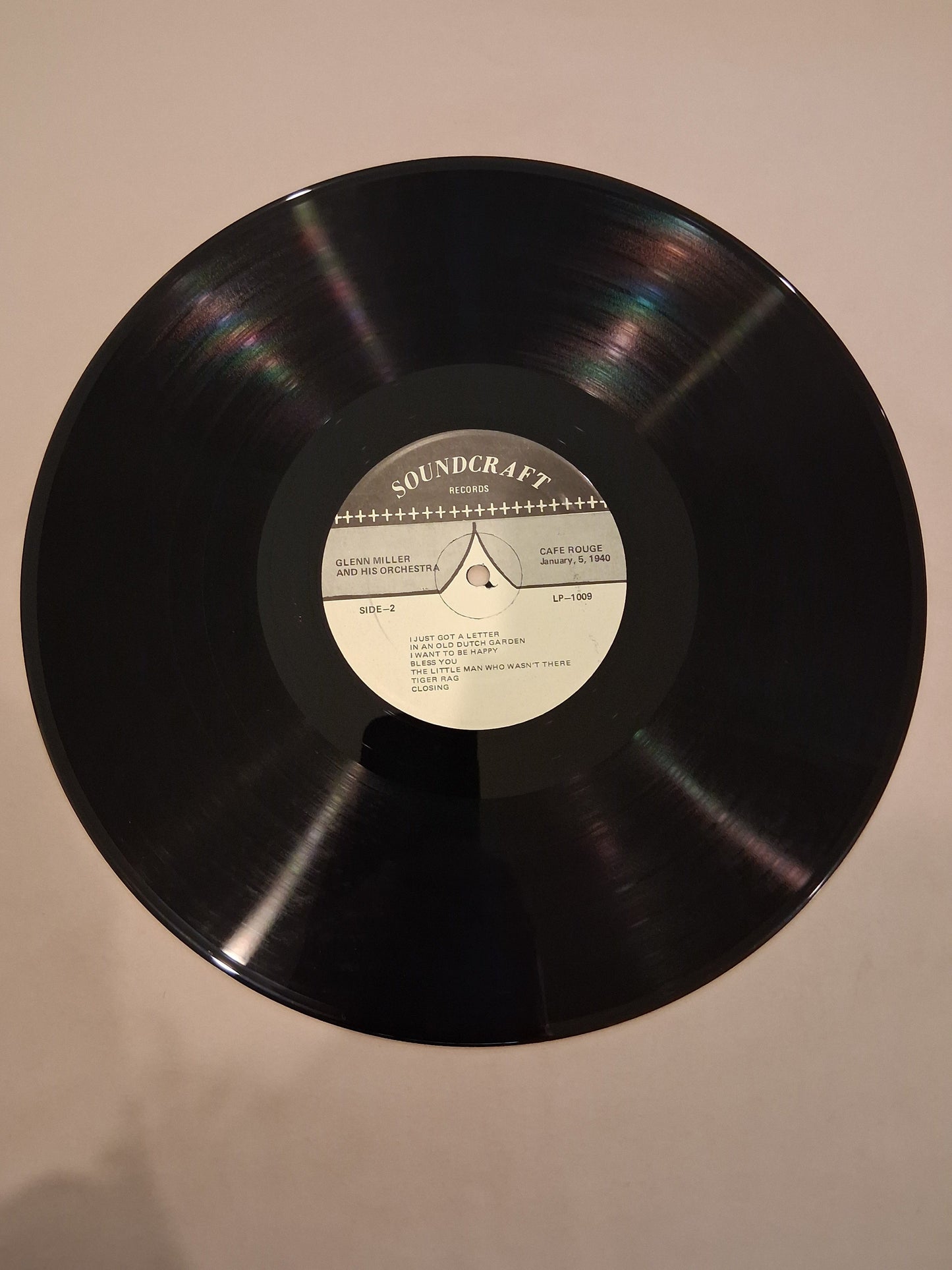 Glenn Miller And His Orchestra – Live From Glen Island Casino - July 24, 1938 And The Cafe Rouge - January 5, 1940