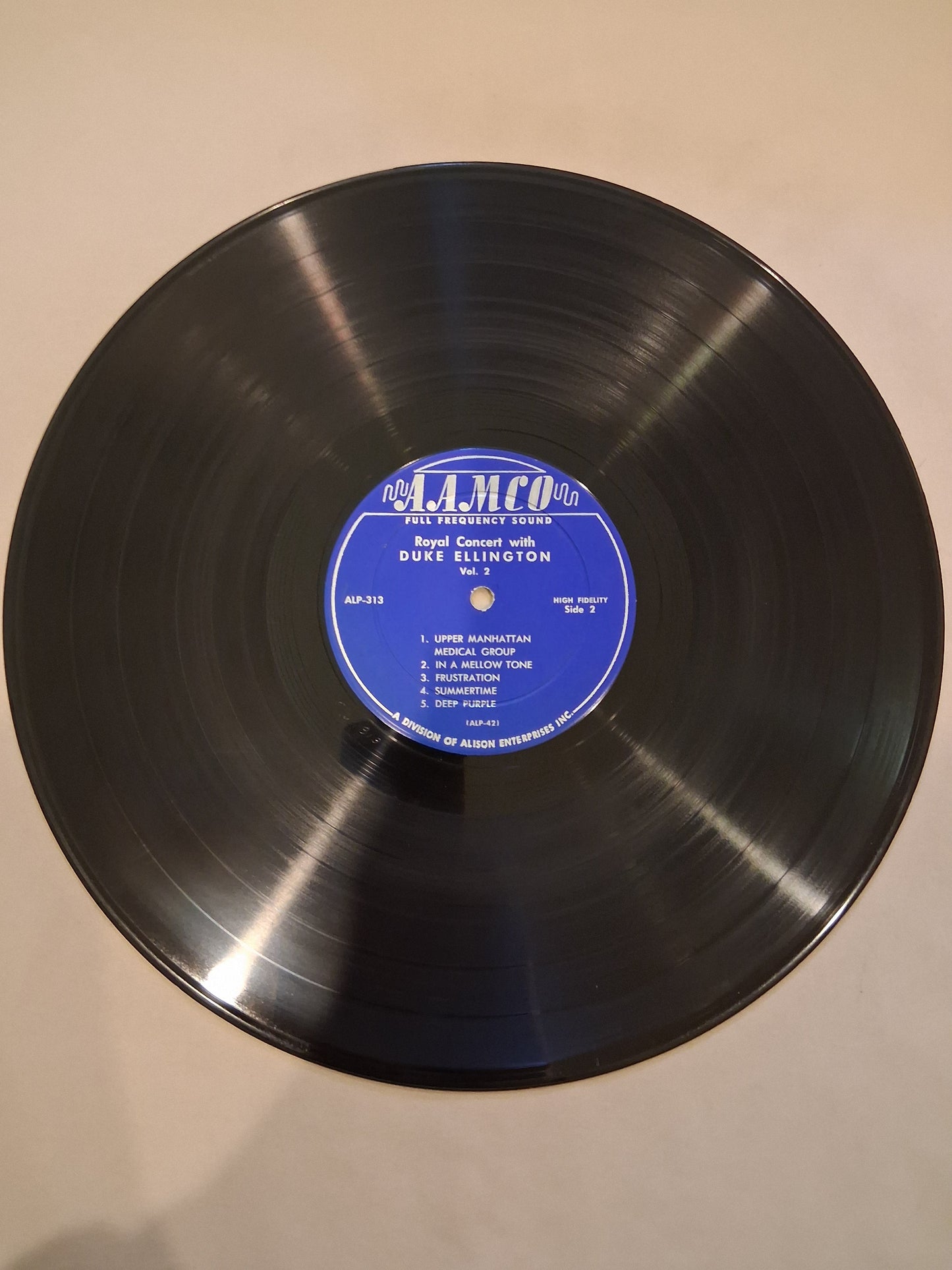 Duke Ellington – The Royal Concert Of Duke Ellington And His Famous Orchestra Volume 2