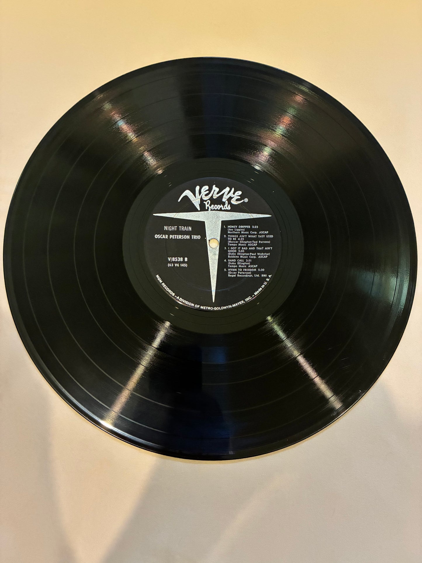 The Oscar Peterson Trio – Night Train