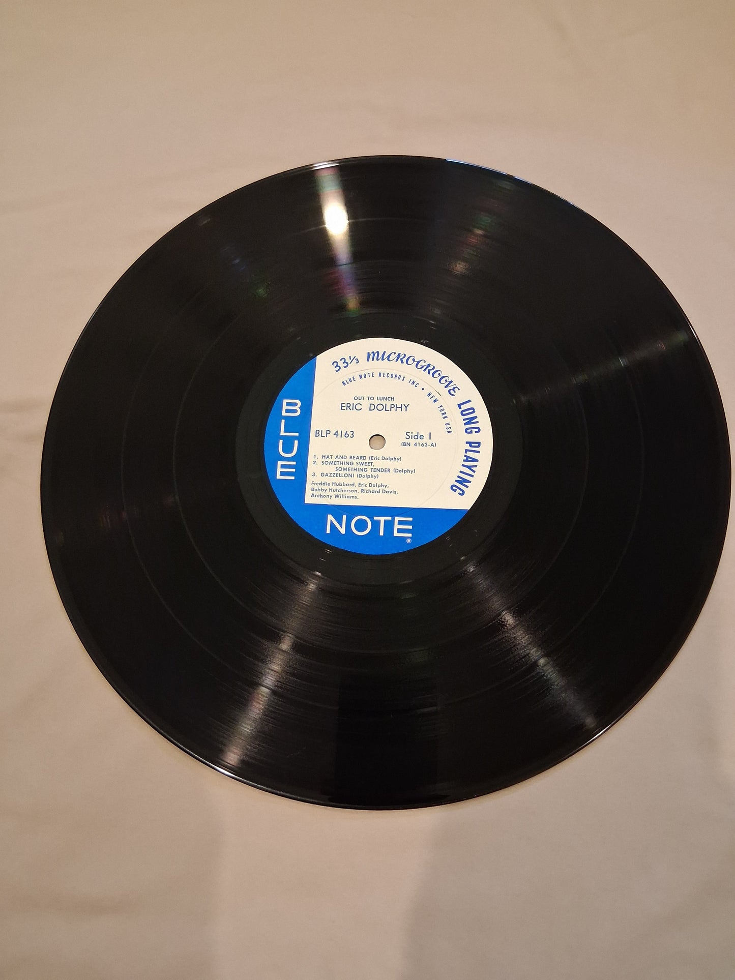 Eric Dolphy – Out To Lunch!