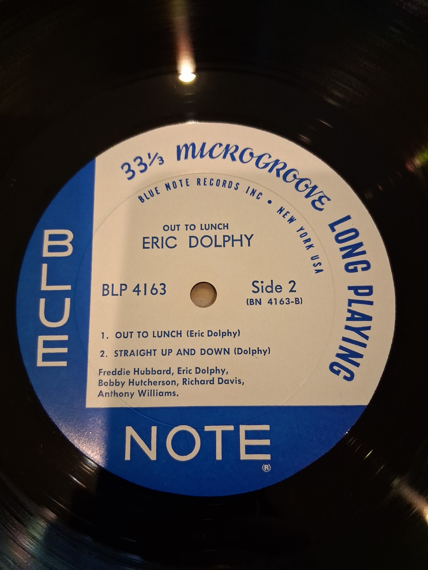 Eric Dolphy – Out To Lunch!