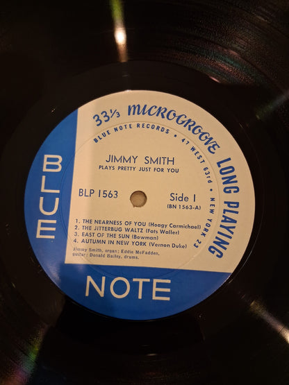 Jimmy Smith – Plays Pretty Just For You