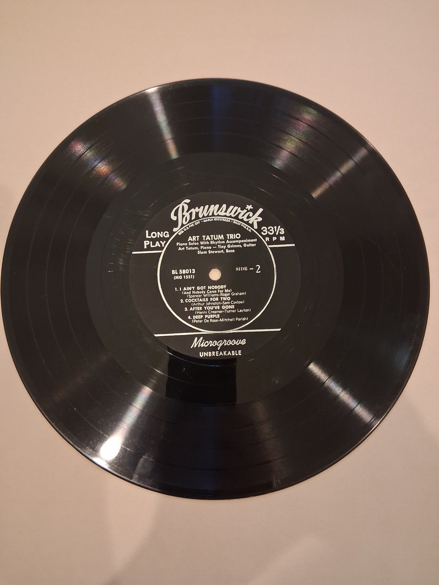 Art Tatum Trio – Piano Solos With Rhythm Accompaniment