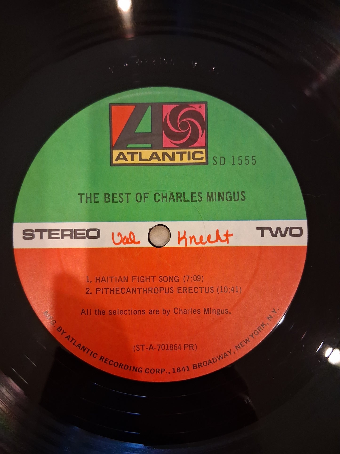 Charles Mingus – The Best Of Charles Mingus