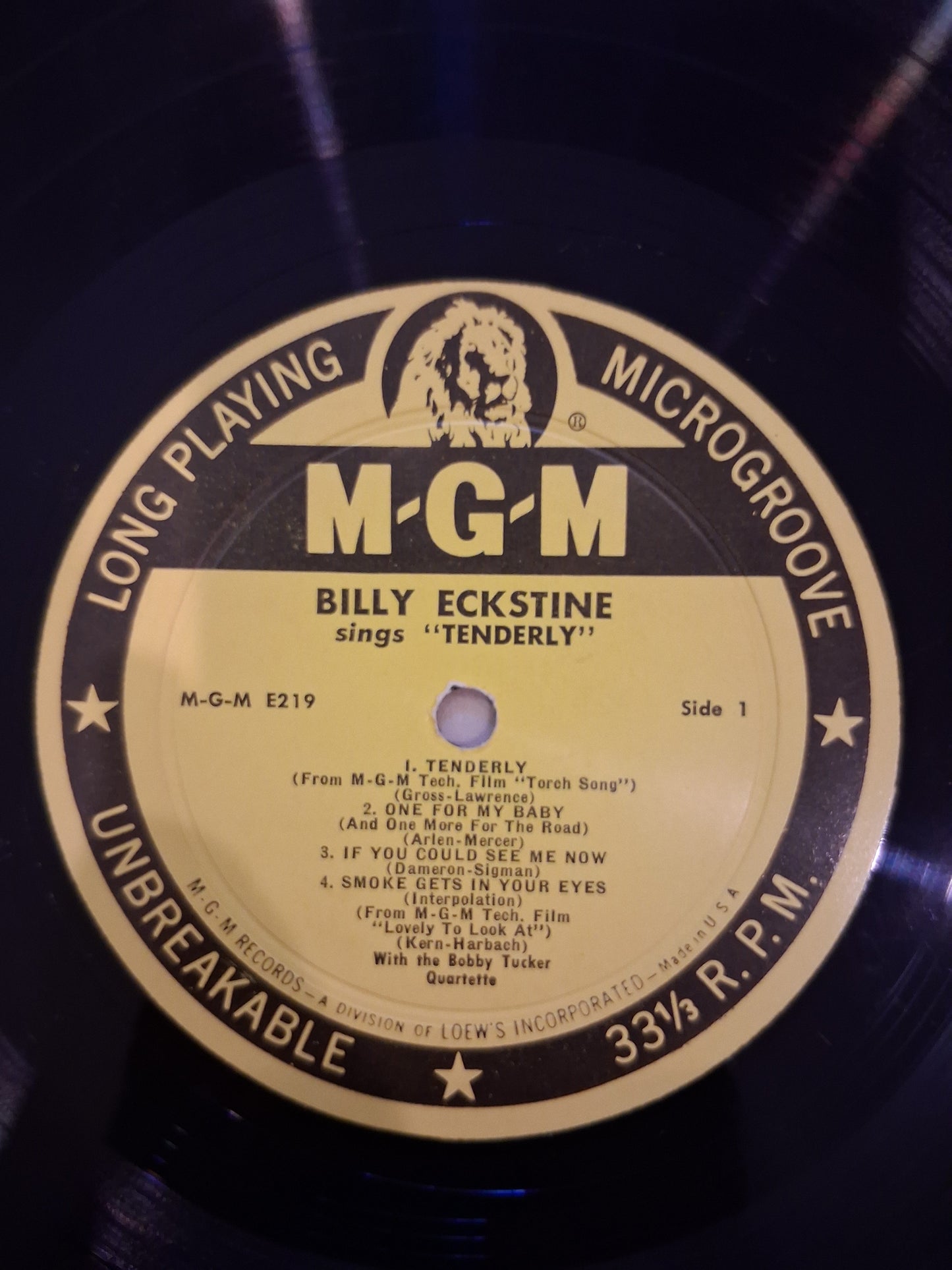 Billy Eckstine – Sings "Tenderly"