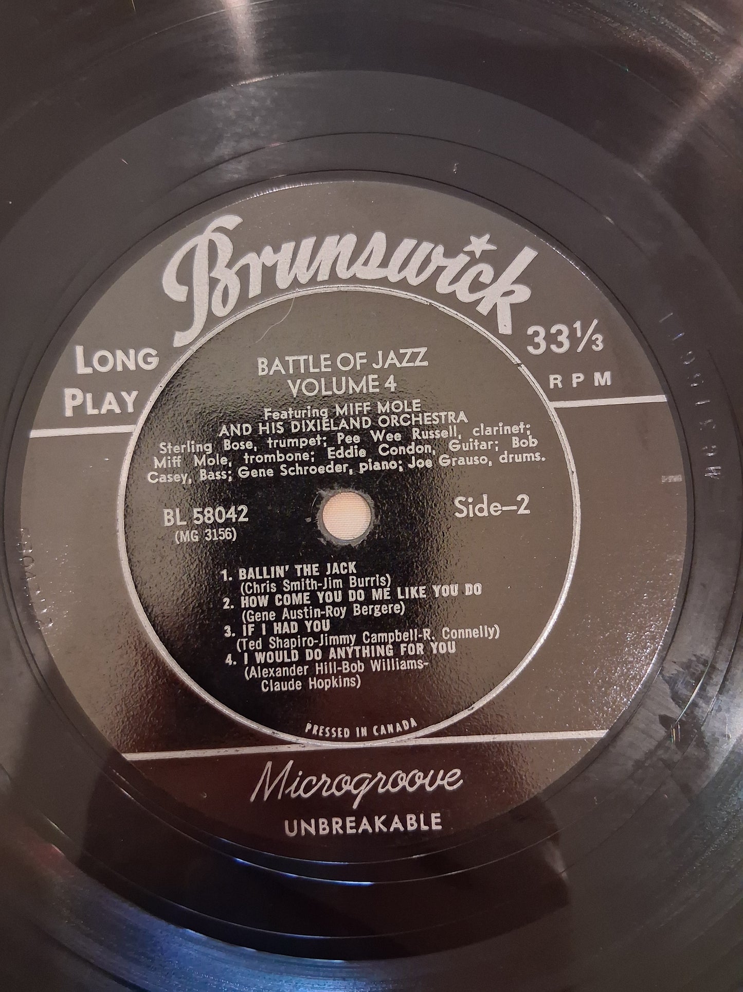 Edmond Hall Swing Sextet, Miff Mole And His Dixieland Orchestra – Battle Of Jazz Volume 4