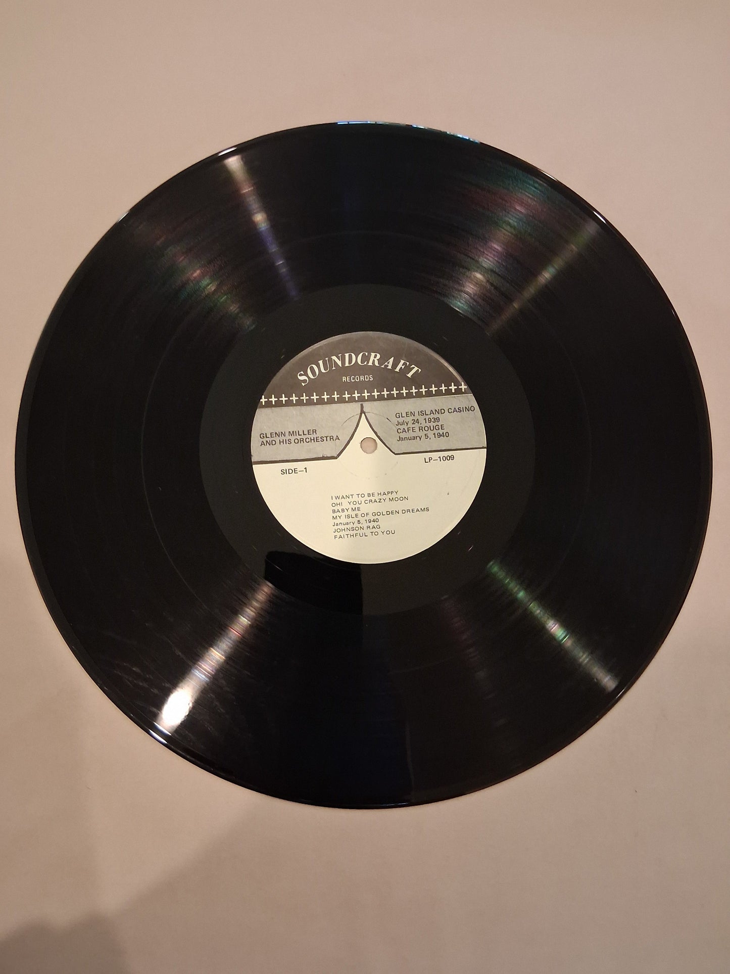 Glenn Miller And His Orchestra – Live From Glen Island Casino - July 24, 1938 And The Cafe Rouge - January 5, 1940