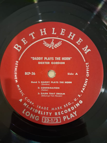 Dexter Gordon – Daddy Plays The Horn