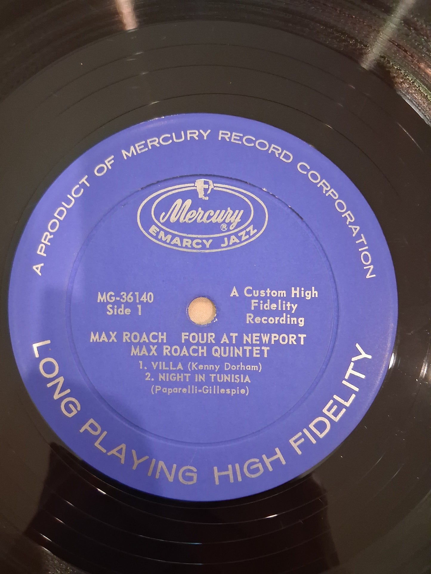 Max Roach Quintet – Max Roach Four At Newport