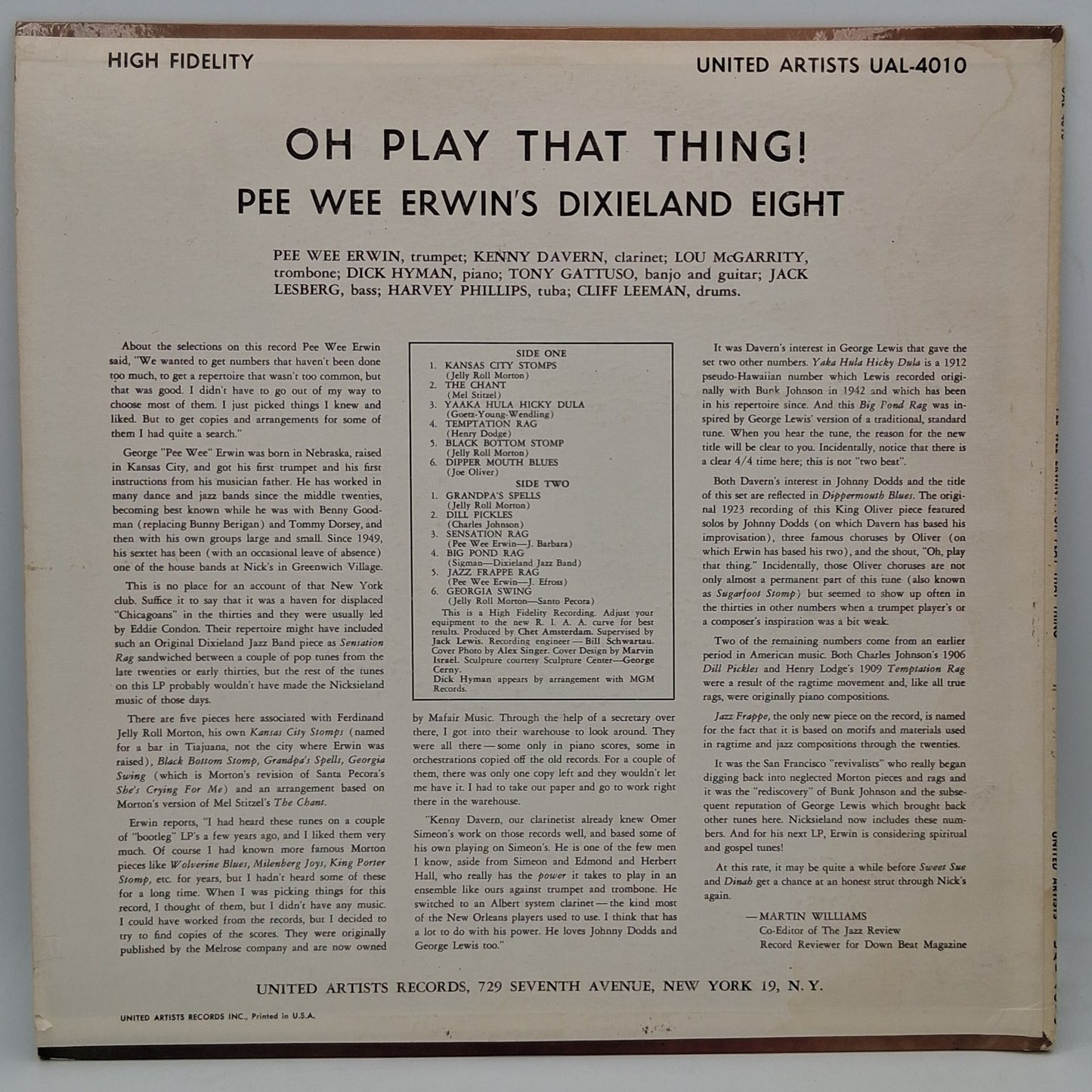 Pee Wee Erwin's Dixieland Eight – Oh Play That Thing!