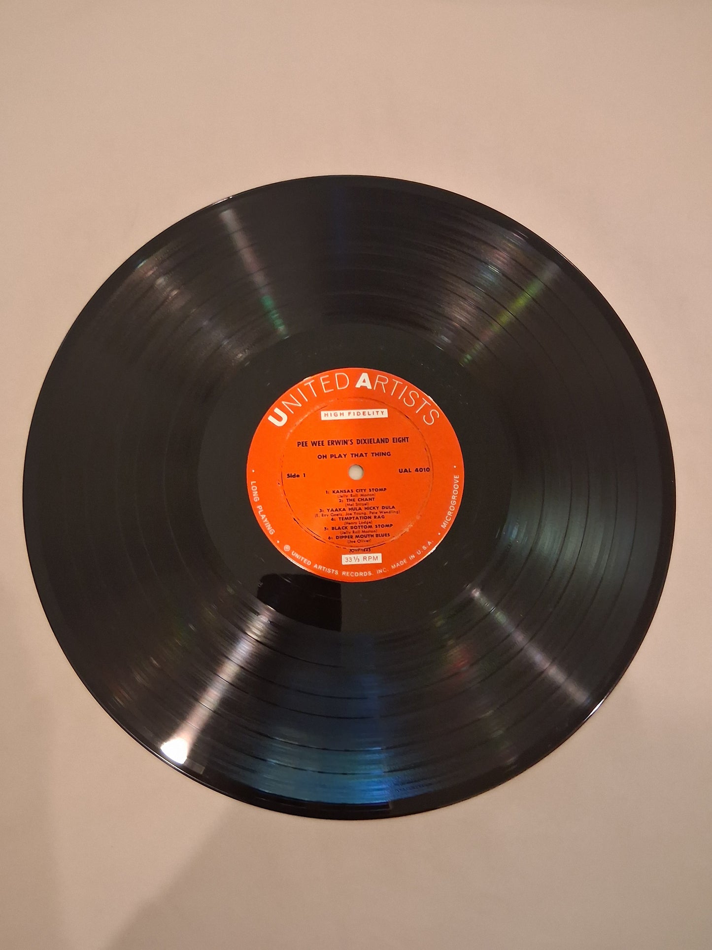 Pee Wee Erwin's Dixieland Eight – Oh Play That Thing!