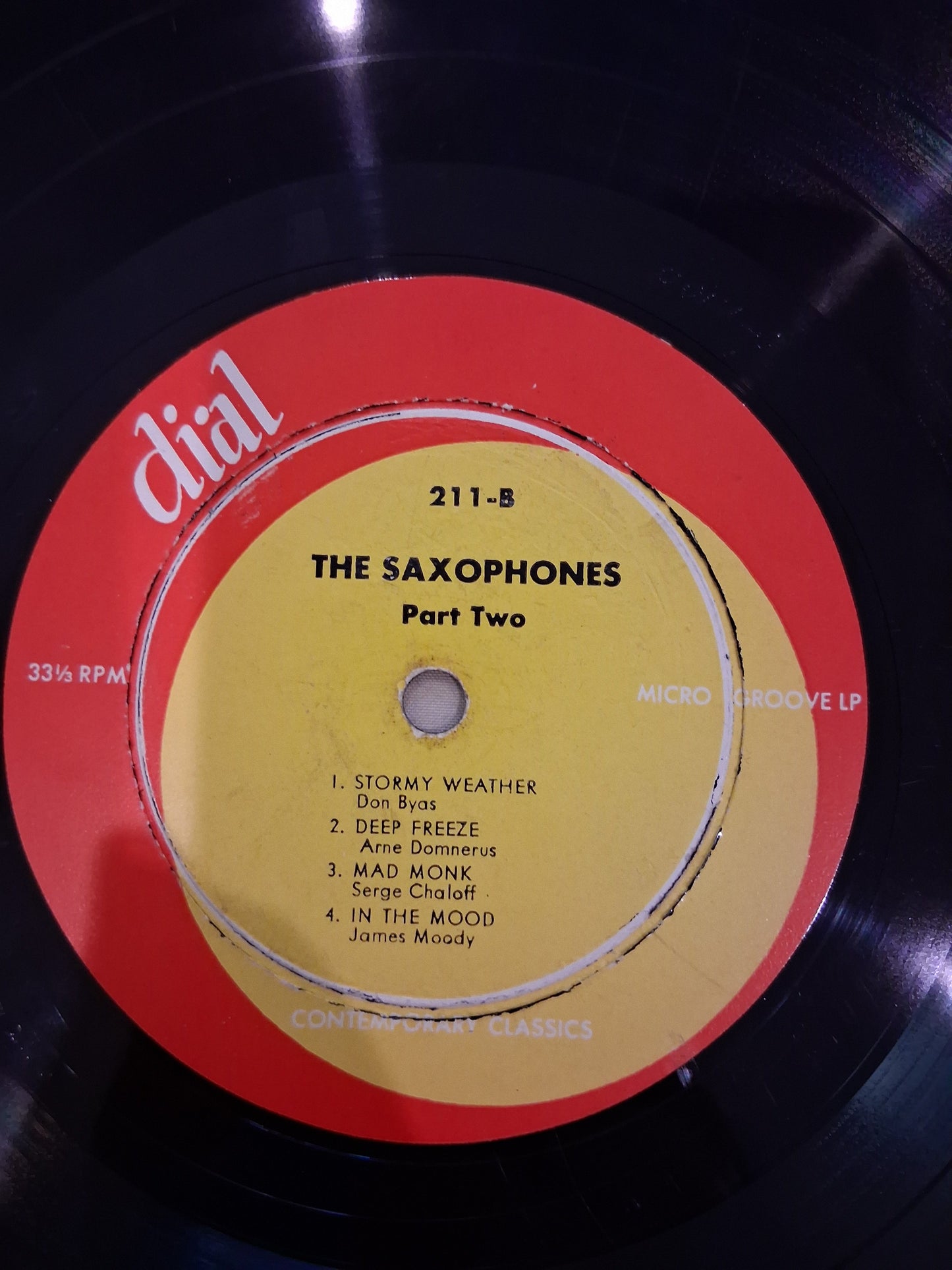 Various - The Saxophones