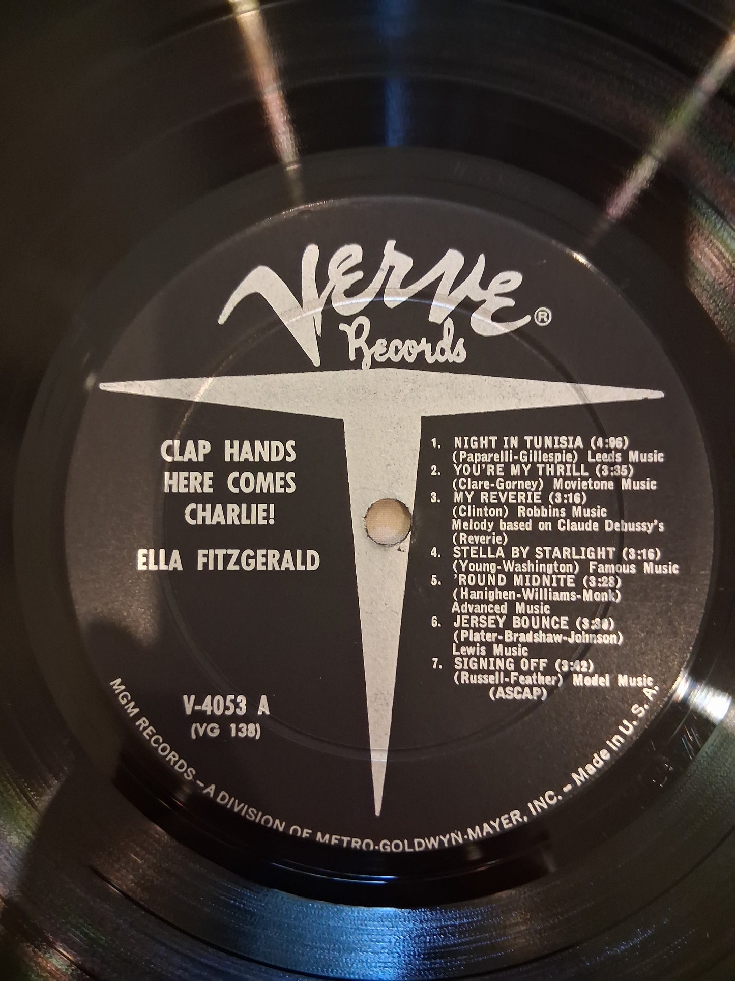 Ella Fitzgerald – Clap Hands, Here Comes Charlie!