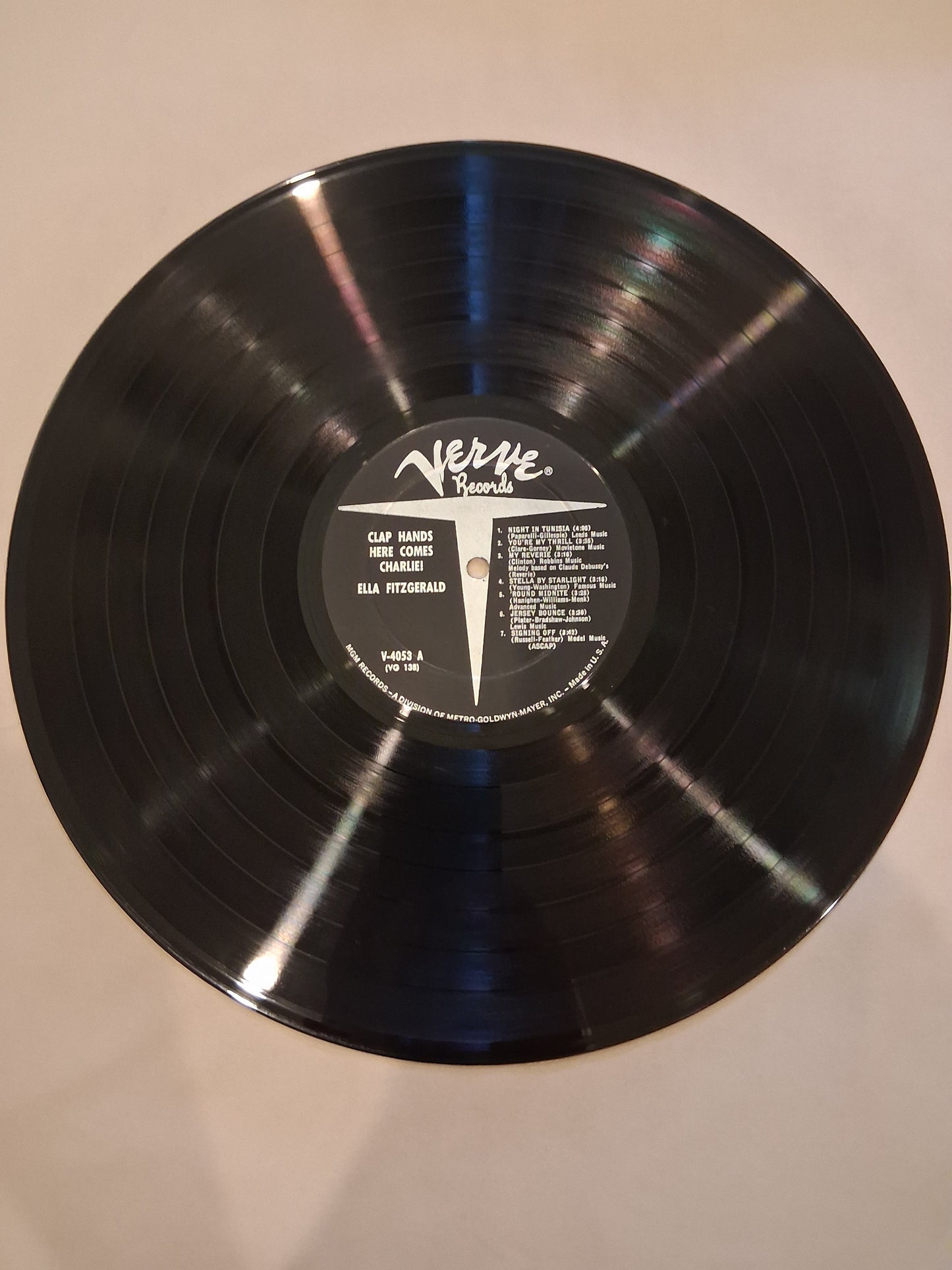 Ella Fitzgerald – Clap Hands, Here Comes Charlie!