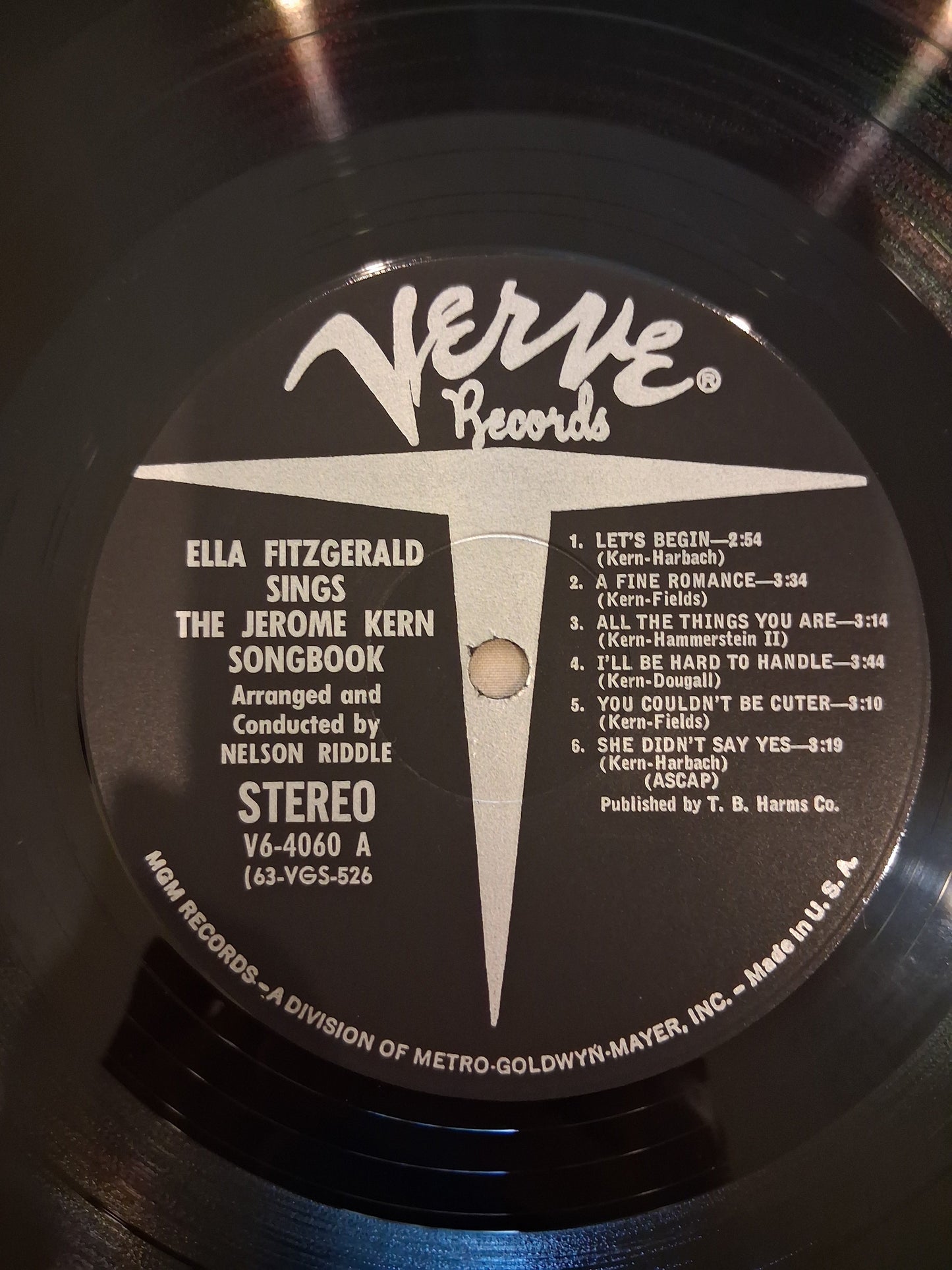Ella Fitzgerald – Ella Fitzgerald Sings The Jerome Kern Song Book