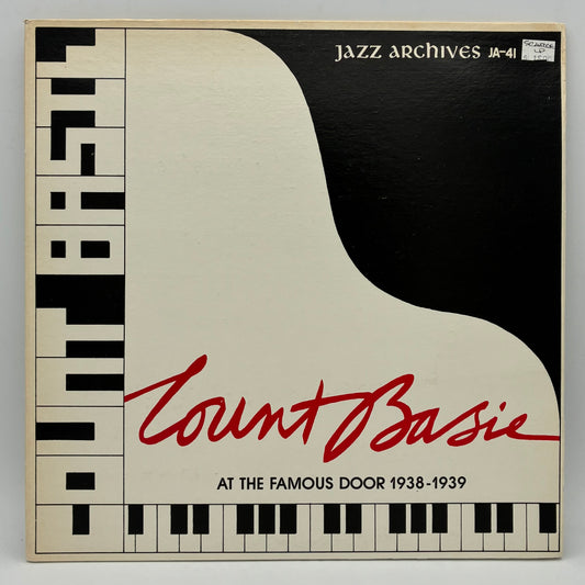 Count Basie – Count Basie At The Famous Door 1938-1939