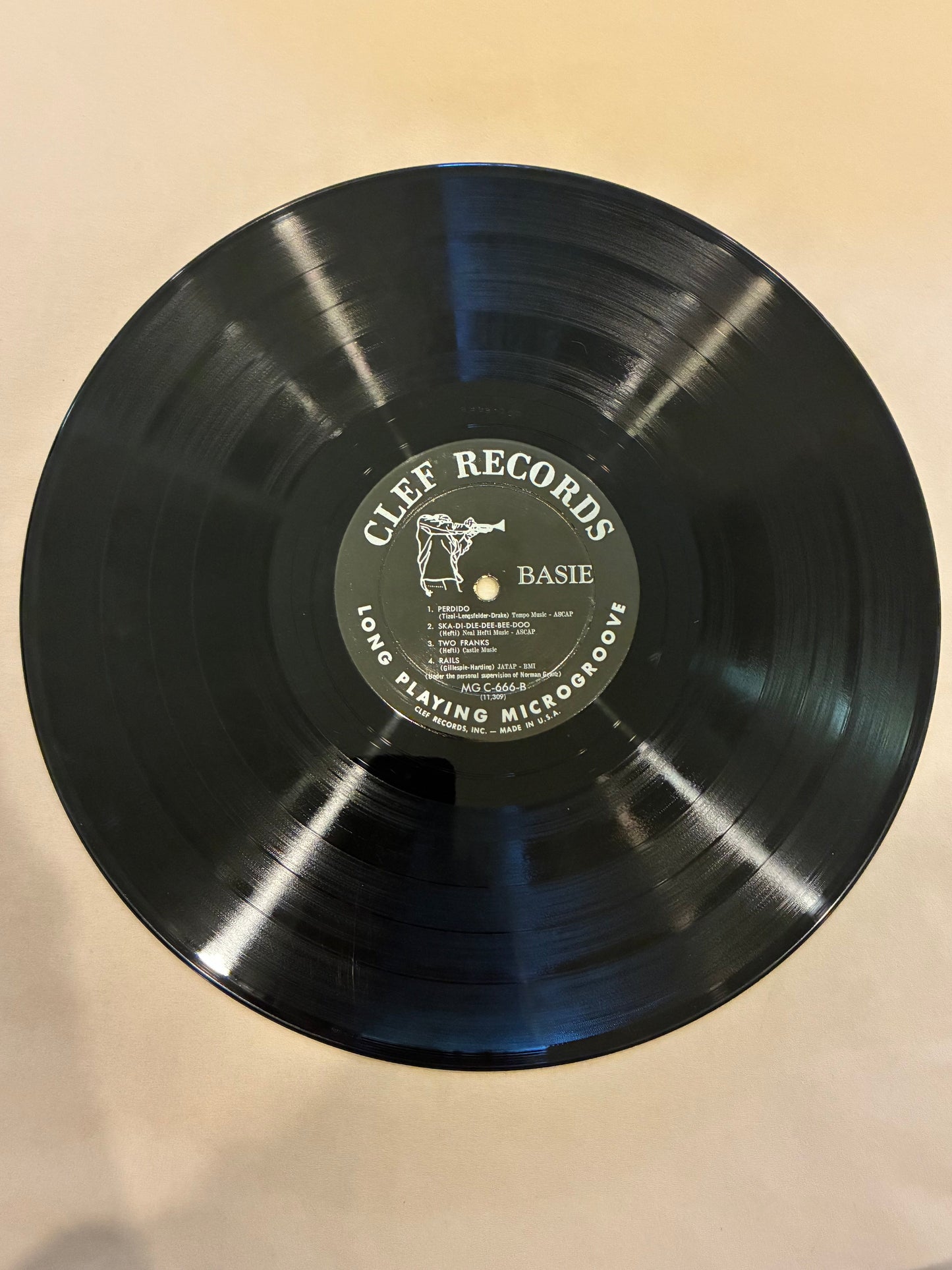Basie – Basie