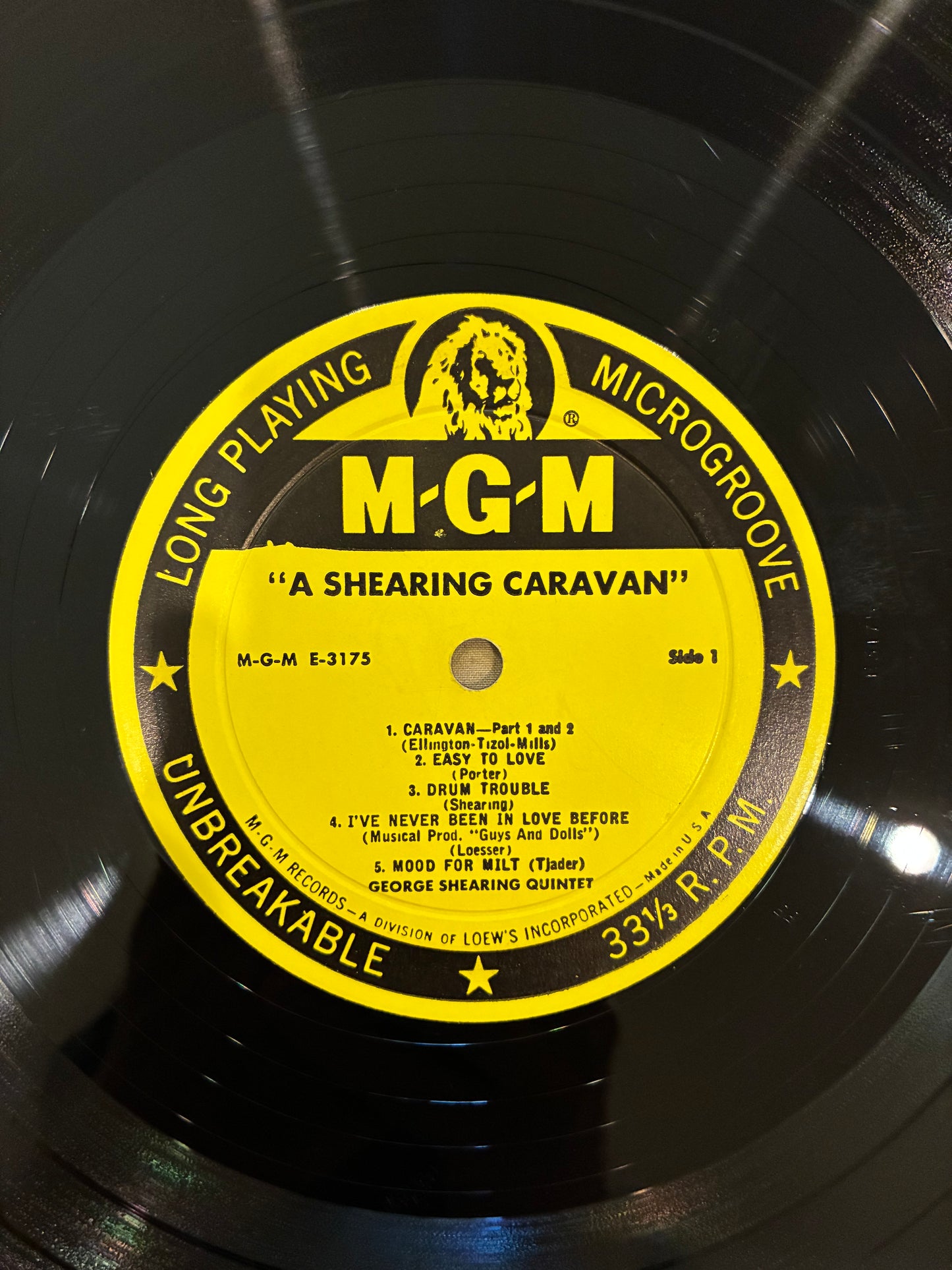 The George Shearing Quintet – A Shearing Caravan