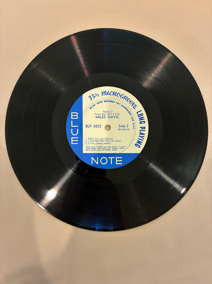 Miles Davis – Vol. 2