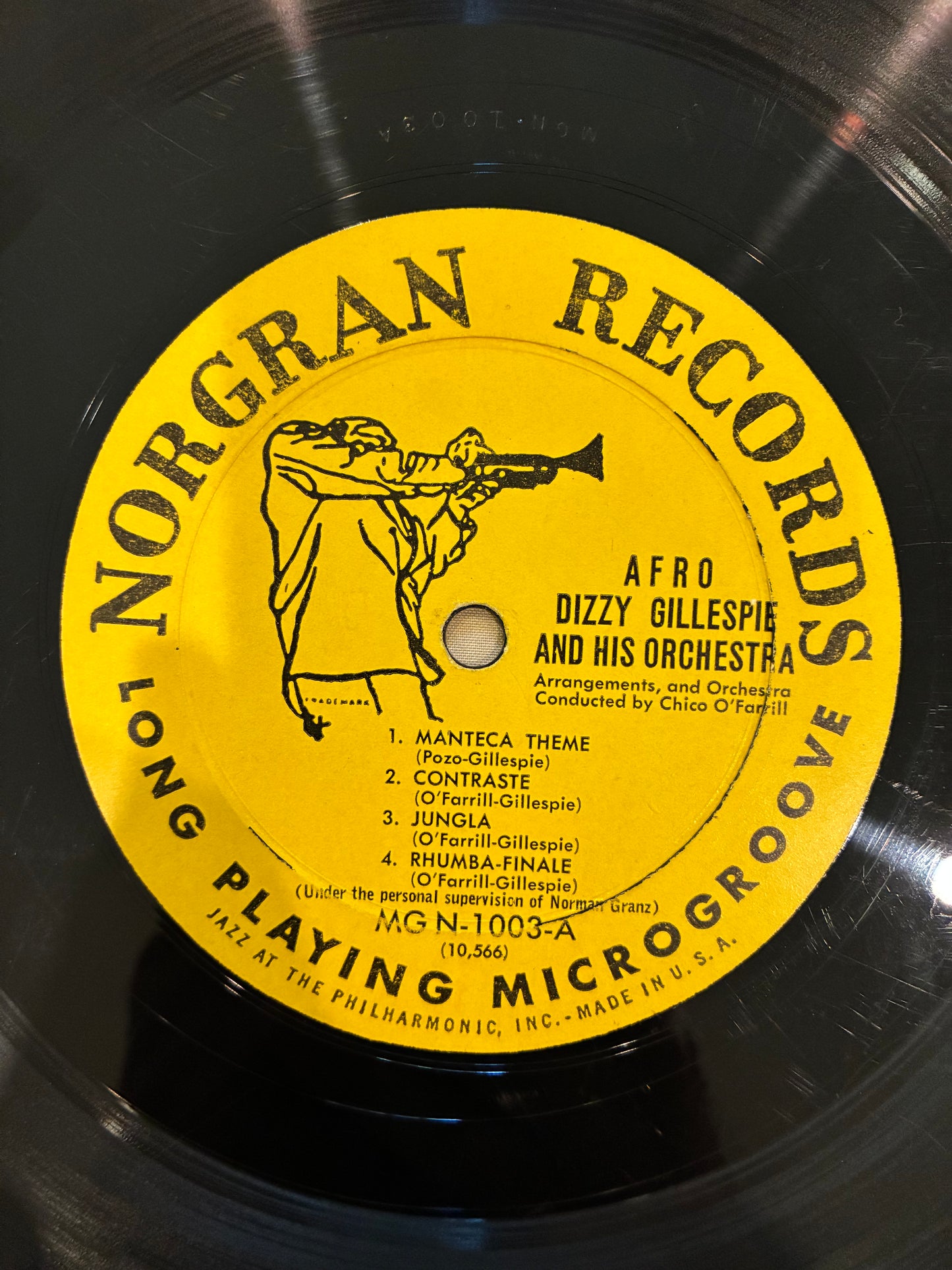 Dizzy Gillespie And His Orchestra – Afro