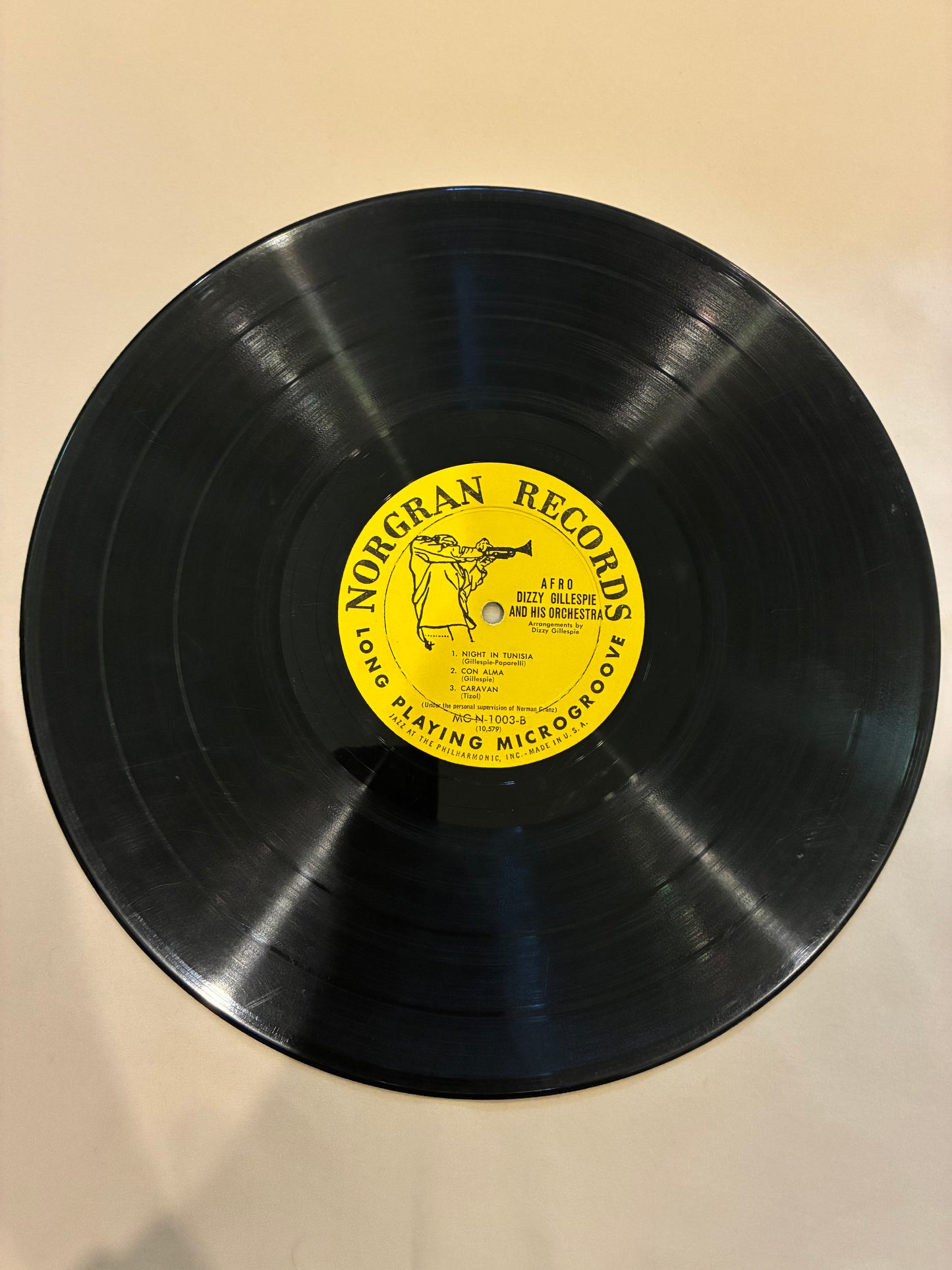 Dizzy Gillespie And His Orchestra – Afro