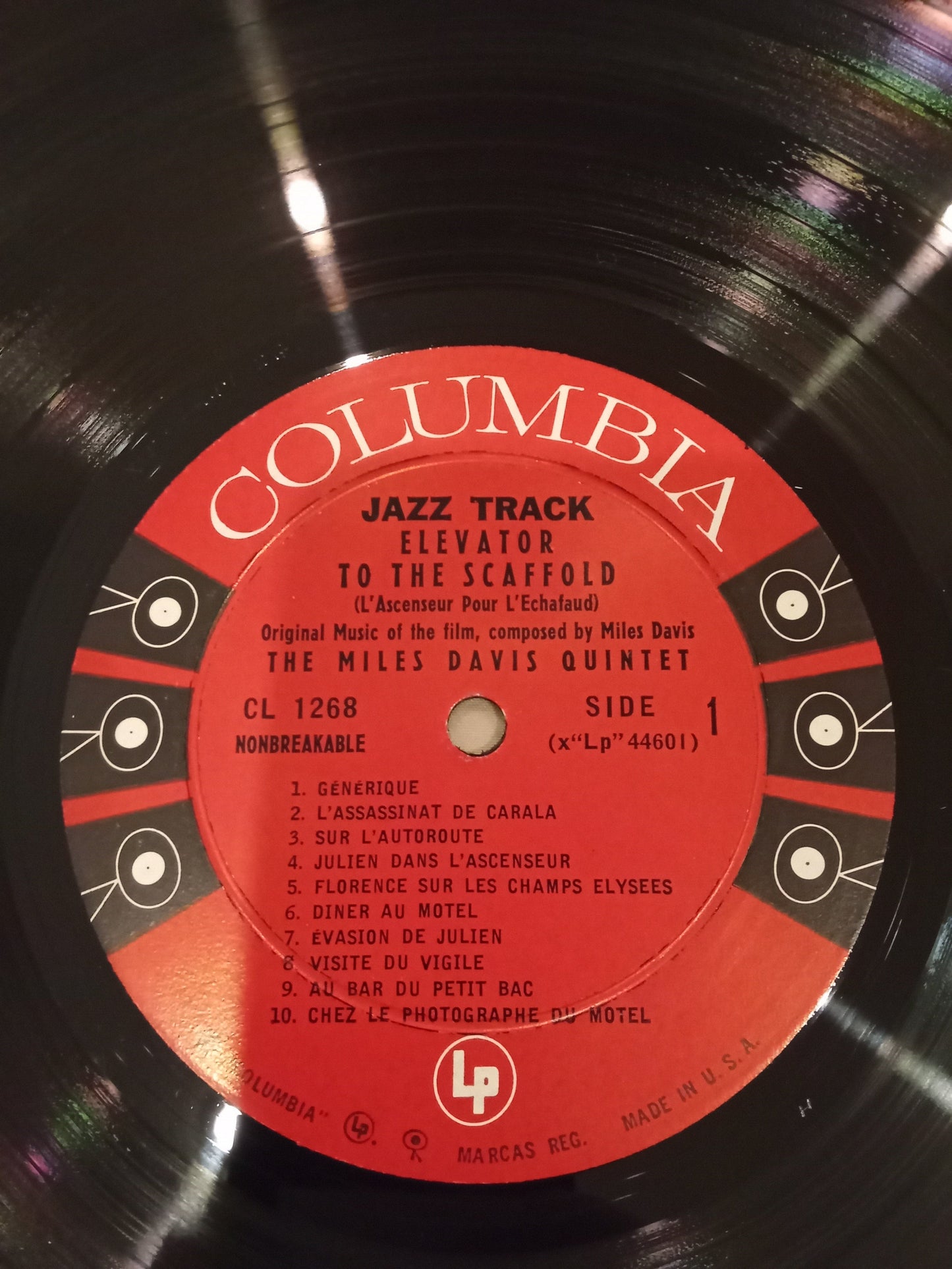 Miles Davis – Jazz Track