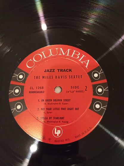 Miles Davis – Jazz Track