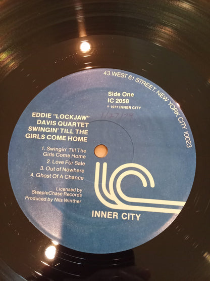 Eddie "Lockjaw" Davis Quartet* – Swingin' Till The Girls Come Home