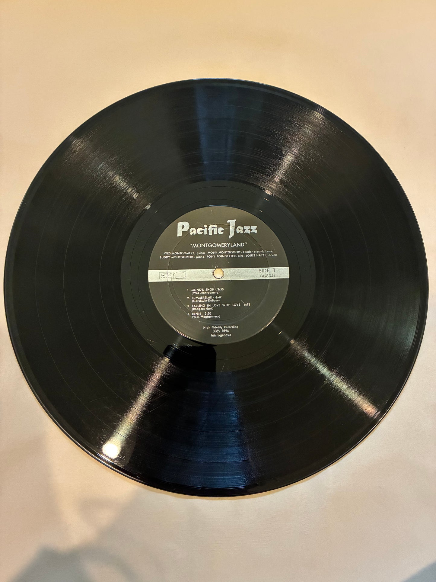 Monk Montgomery, Wes Montgomery, Buddy Montgomery, Harold Land, Pony Poindexter, Louis Hayes, Tony Bazley – Montgomeryland
