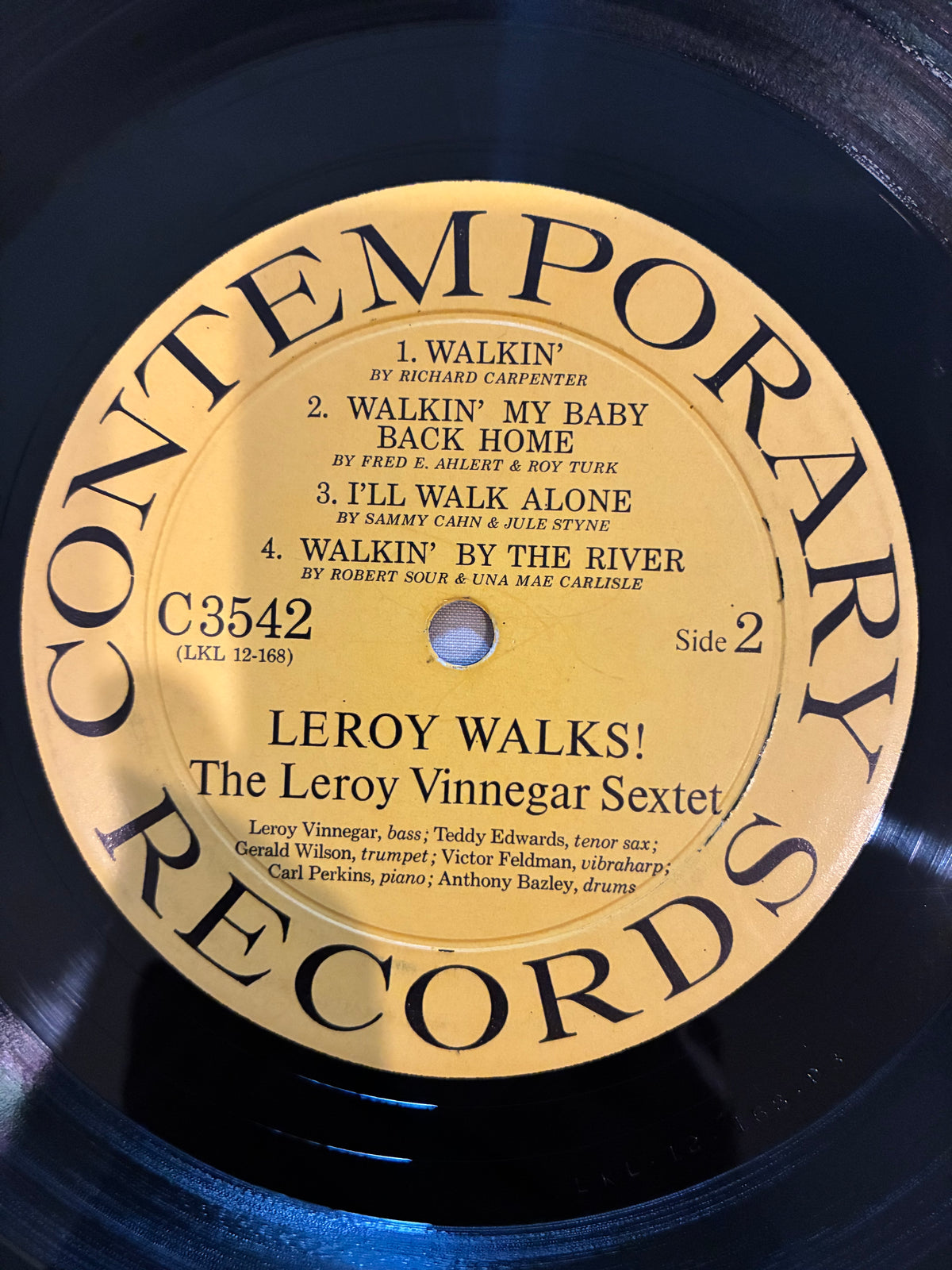 Leroy Vinnegar Sextet – Leroy Walks!